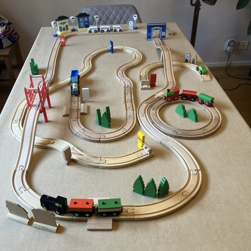 Wooden train track set chad - wooden,