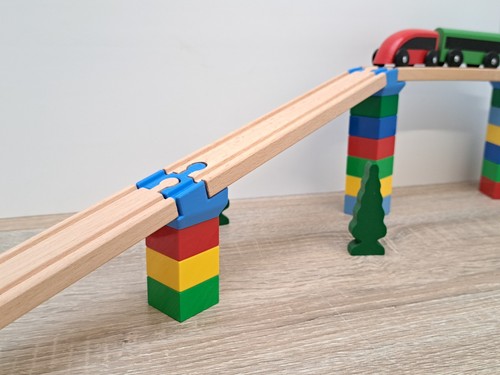 Angled duplo wooden - angled, train