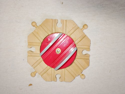 Wooden train track - train, 8-way