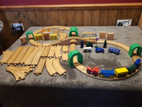 Bundle wooden train - of, track